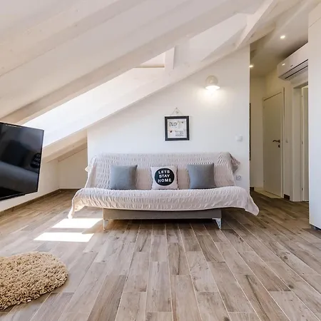 Life - Two Bedroom With Balcony And Sea View アパート ドゥブロブニク