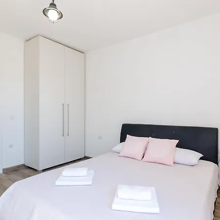 דירה Life - Two Bedroom With Balcony And Sea View דוברובניק
