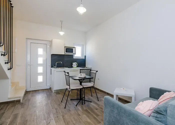 Life - Two Bedroom With Balcony And Sea View Διαμέρισμα Ντουμπρόβνικ