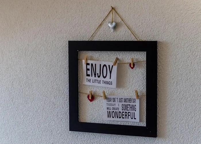 Life - Two Bedroom With Balcony And Sea View