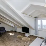 Apartment Life - Two Bedroom With Balcony And Sea View